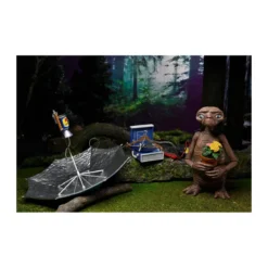 Neca - E.T. The Extra Terrestrial - Ultimate Deluxe E.T.