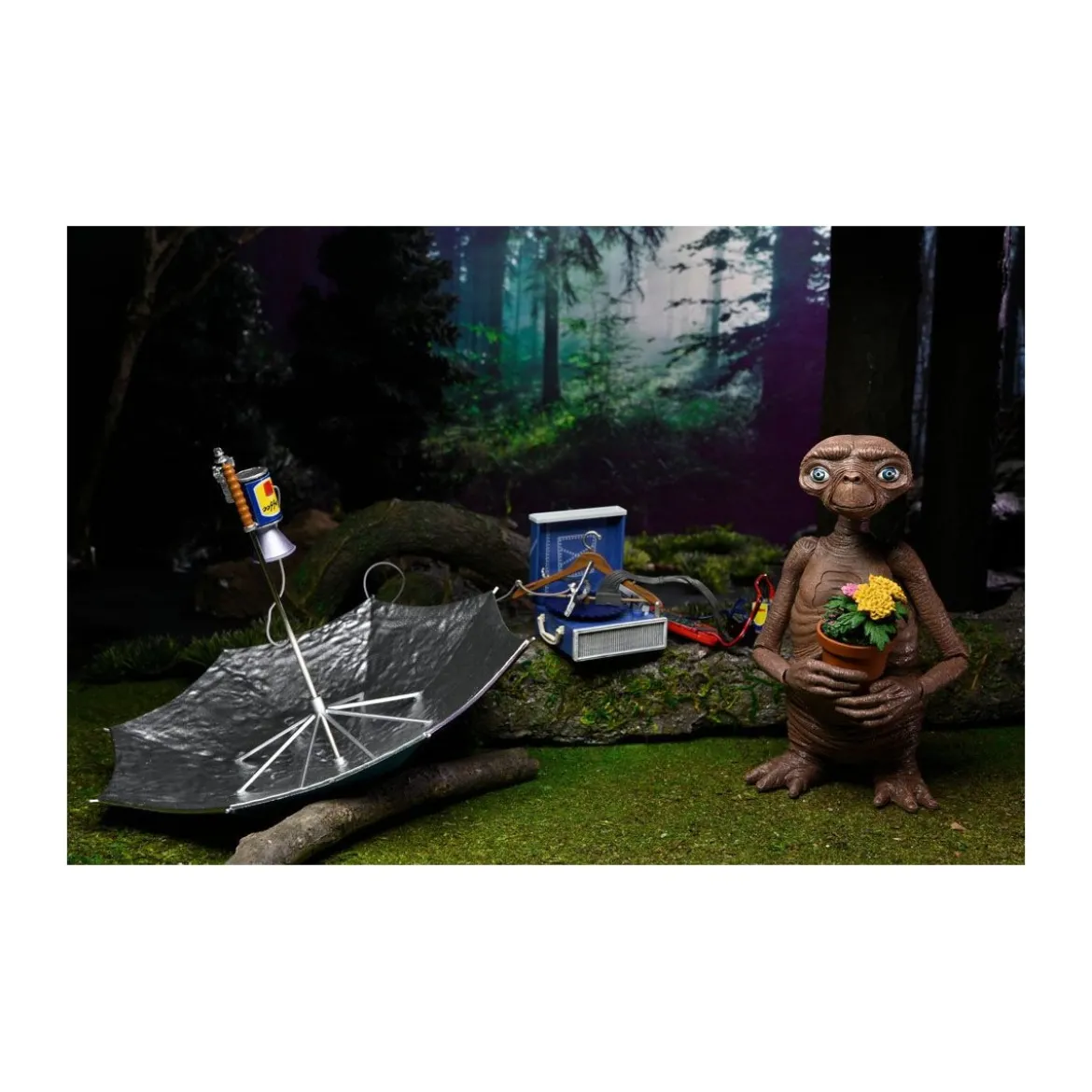Neca - E.T. The Extra Terrestrial - Ultimate Deluxe E.T.