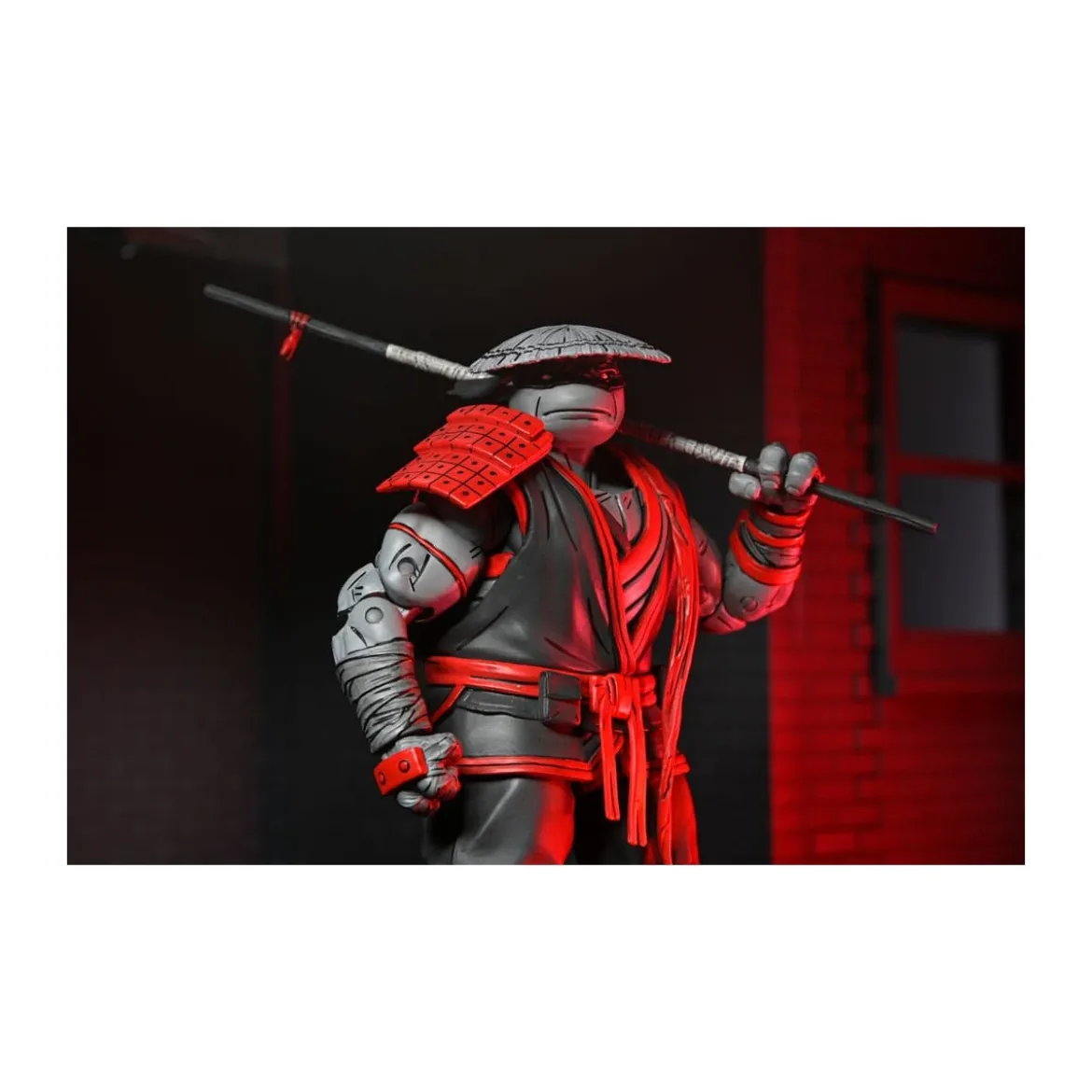 NECA - IDW Comics - Donatello Nightwatcher - The Last Ronin The Lost Years - TMNT