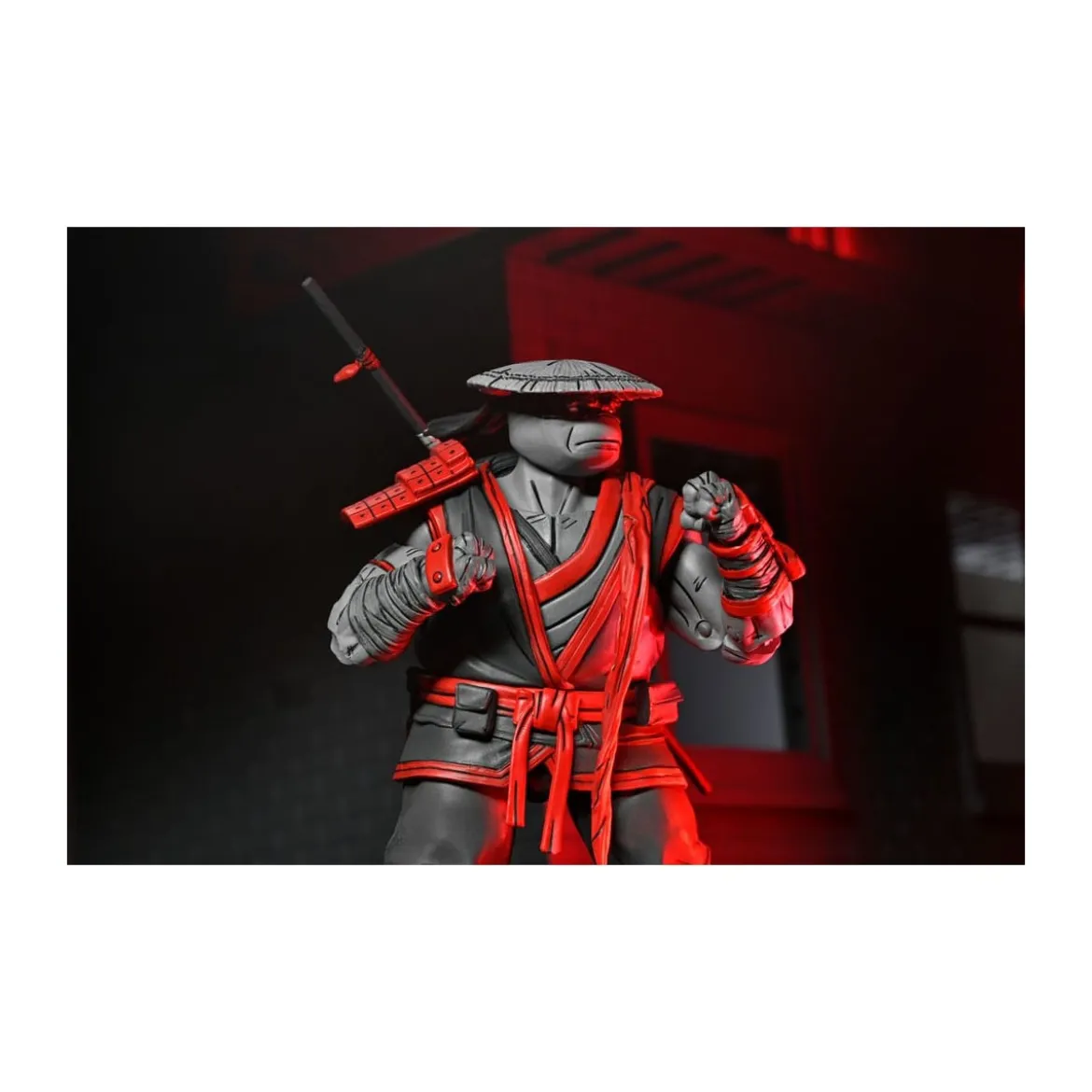 NECA - IDW Comics - Donatello Nightwatcher - The Last Ronin The Lost Years - TMNT