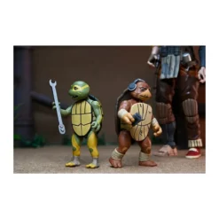 NECA - IDW Comics - Grammy April with Baby Yi & Moja - The Last Ronin The Lost Years - TMNT