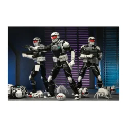 NECA - IDW Comics - Synja Commando with Mousers - The Last Ronin - TMNT