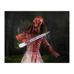 Neca Predator - Ultimate Feral Bear Blood Predator - Prey
