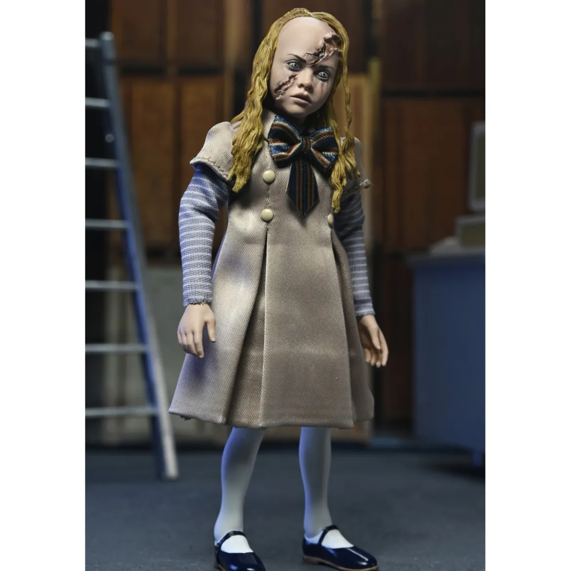 Neca - Retro Clothed - M3GAN