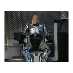 Neca - RoboCop - Ultimate Battle Damaged RoboCop with Chair