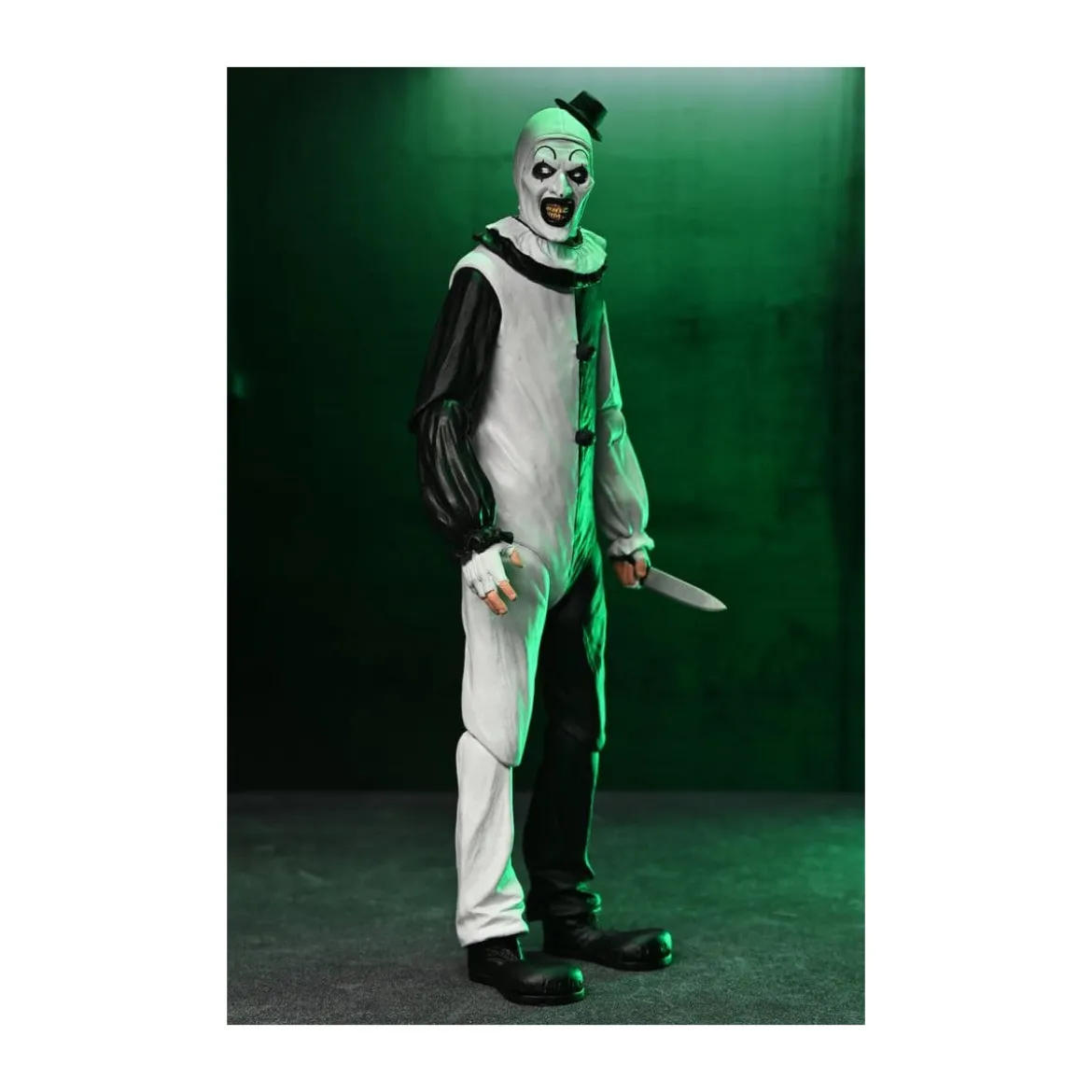 Neca Terrifier 2 - Ultimate Art the Clown & Little Pale Girl