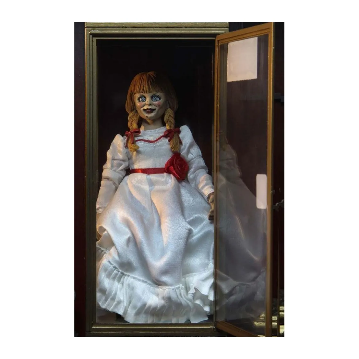 Neca - The Conjuring Universe - Retro Cloth Annabelle