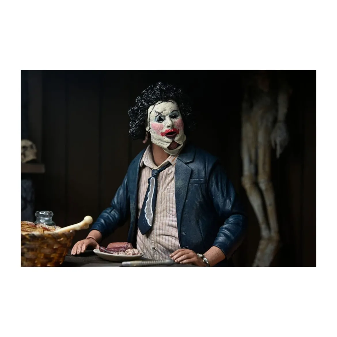 Neca The Texas Chainsaw Massacre - Ultimate Pretty Woman Leatherface 50th Anniversary