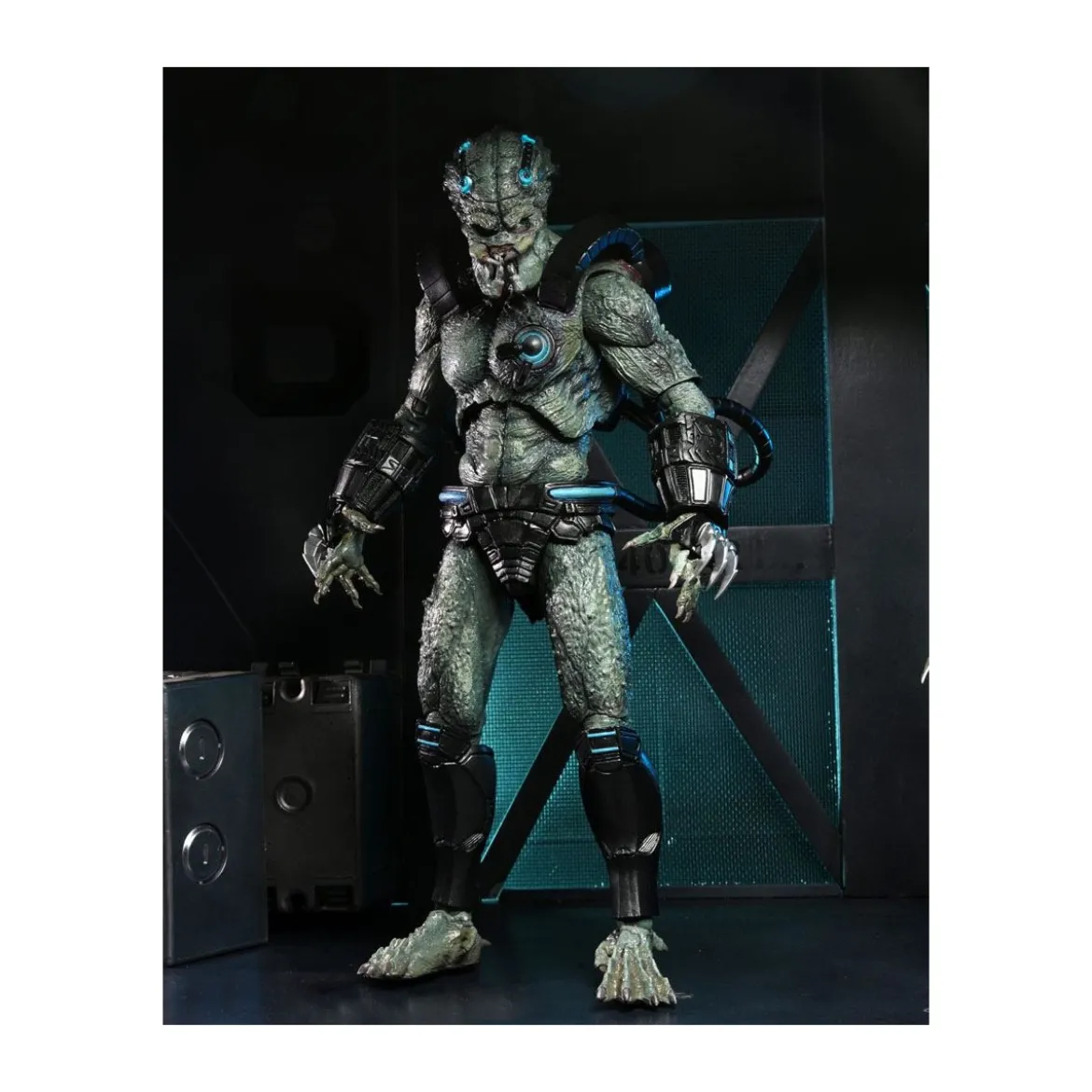 Neca - Ultimate Deluxe Stone Heart - Predator Concrete Jungle