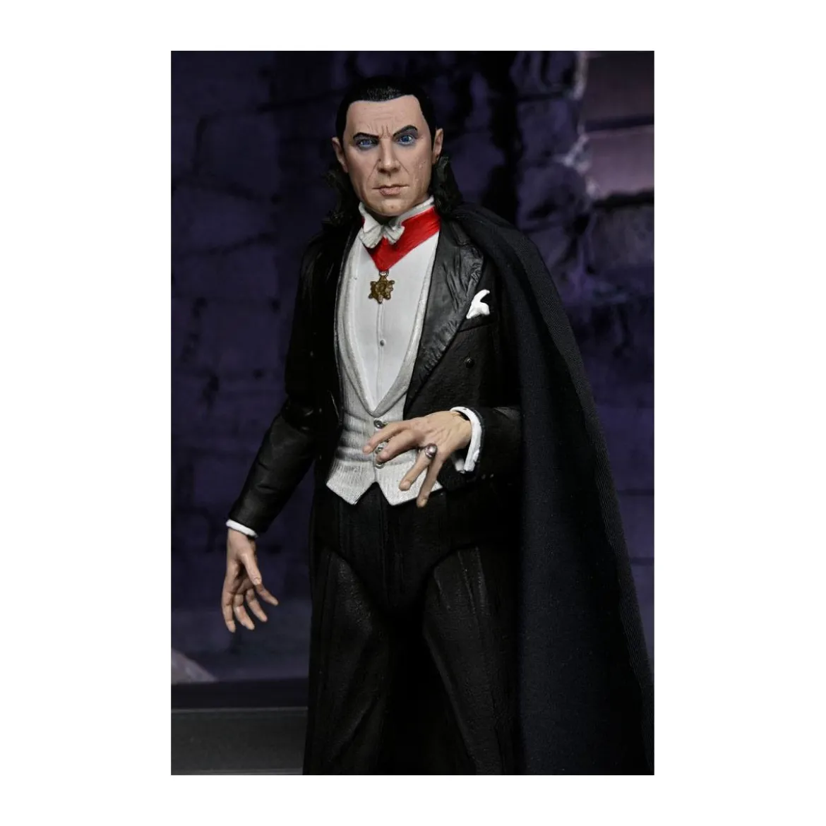 NECA - Ultimate Dracula Transylvania/Color Version - Universal Monsters
