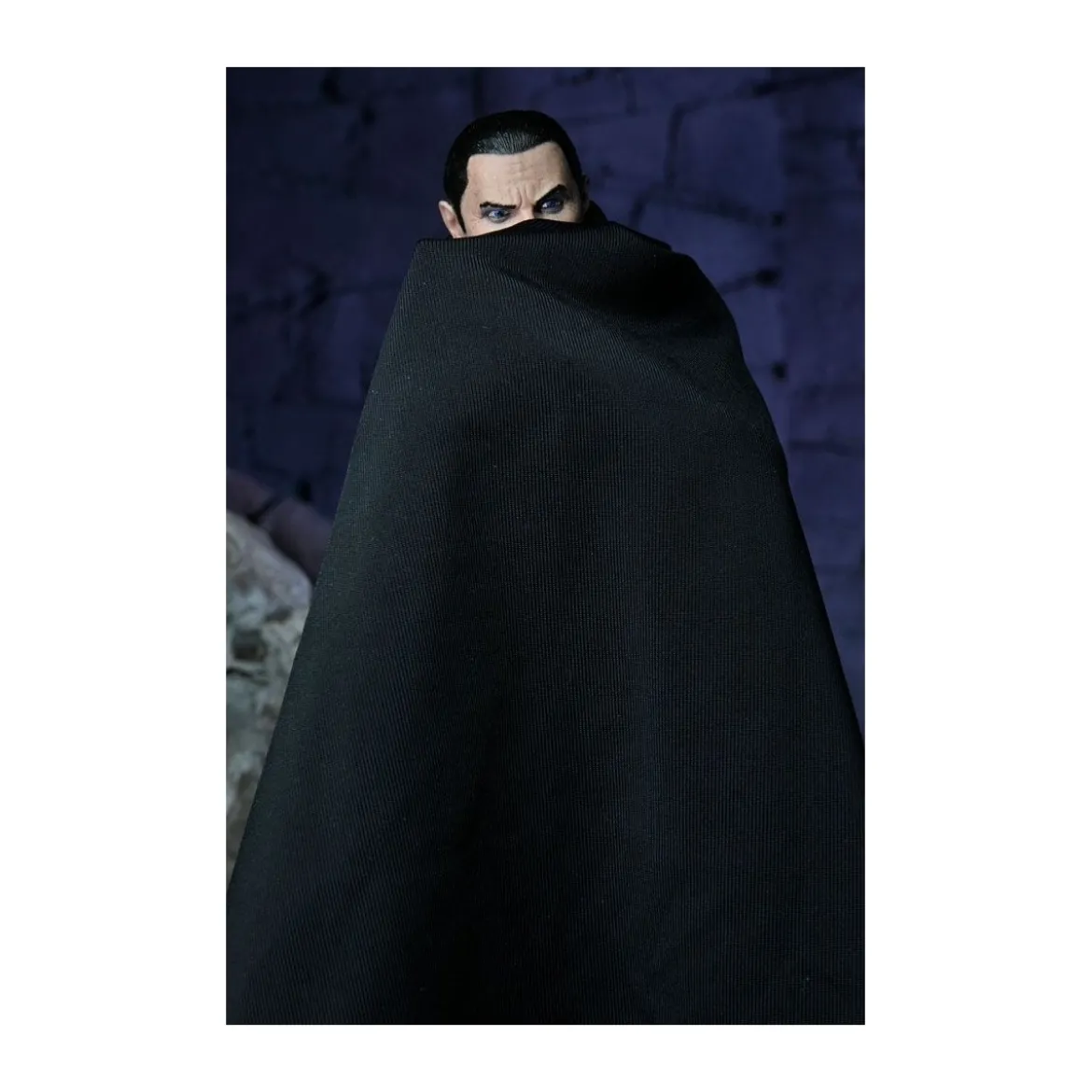 NECA - Ultimate Dracula Transylvania/Color Version - Universal Monsters