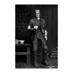 NECA - Ultimate Frankenstein's Monster (Bride of Frankenstein) Black & White Version - Universal Monsters