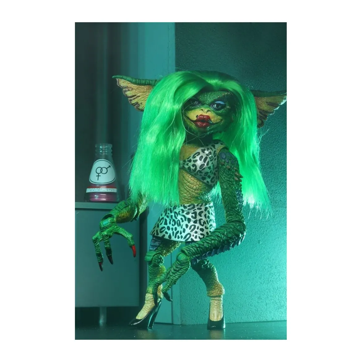 Neca Ultimate Greta - Gremlins 2 - 15cm