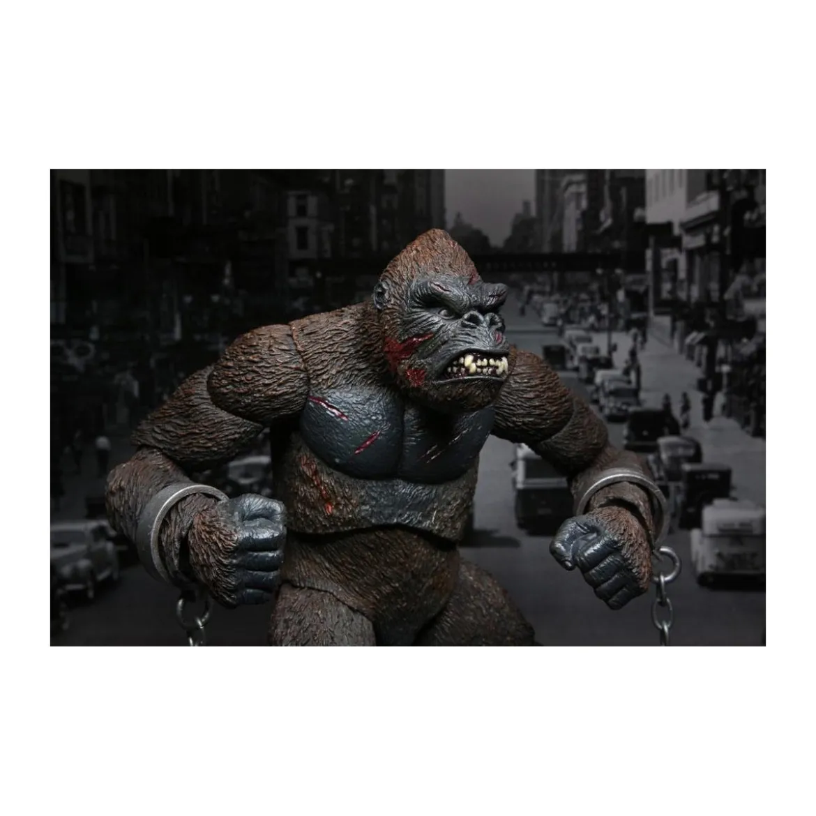 Neca - Ultimate KING KONG Concrete Jungle 1/12 Figurine
