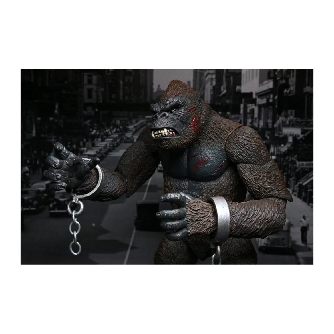 Neca - Ultimate KING KONG Concrete Jungle 1/12 Figurine