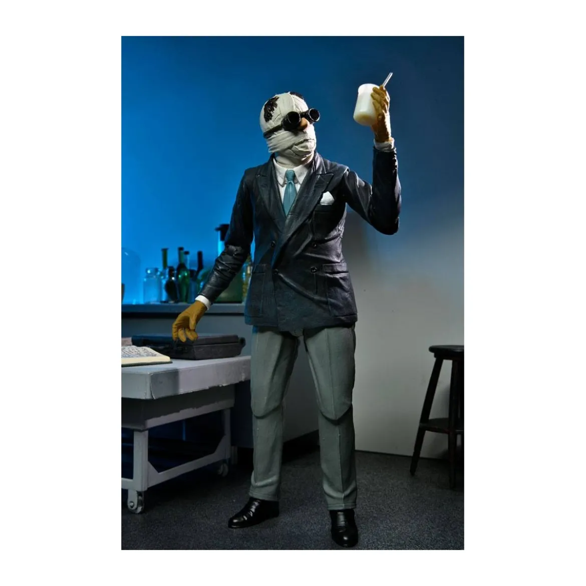 NECA - Ultimate The Invisible Man - Universal Monsters