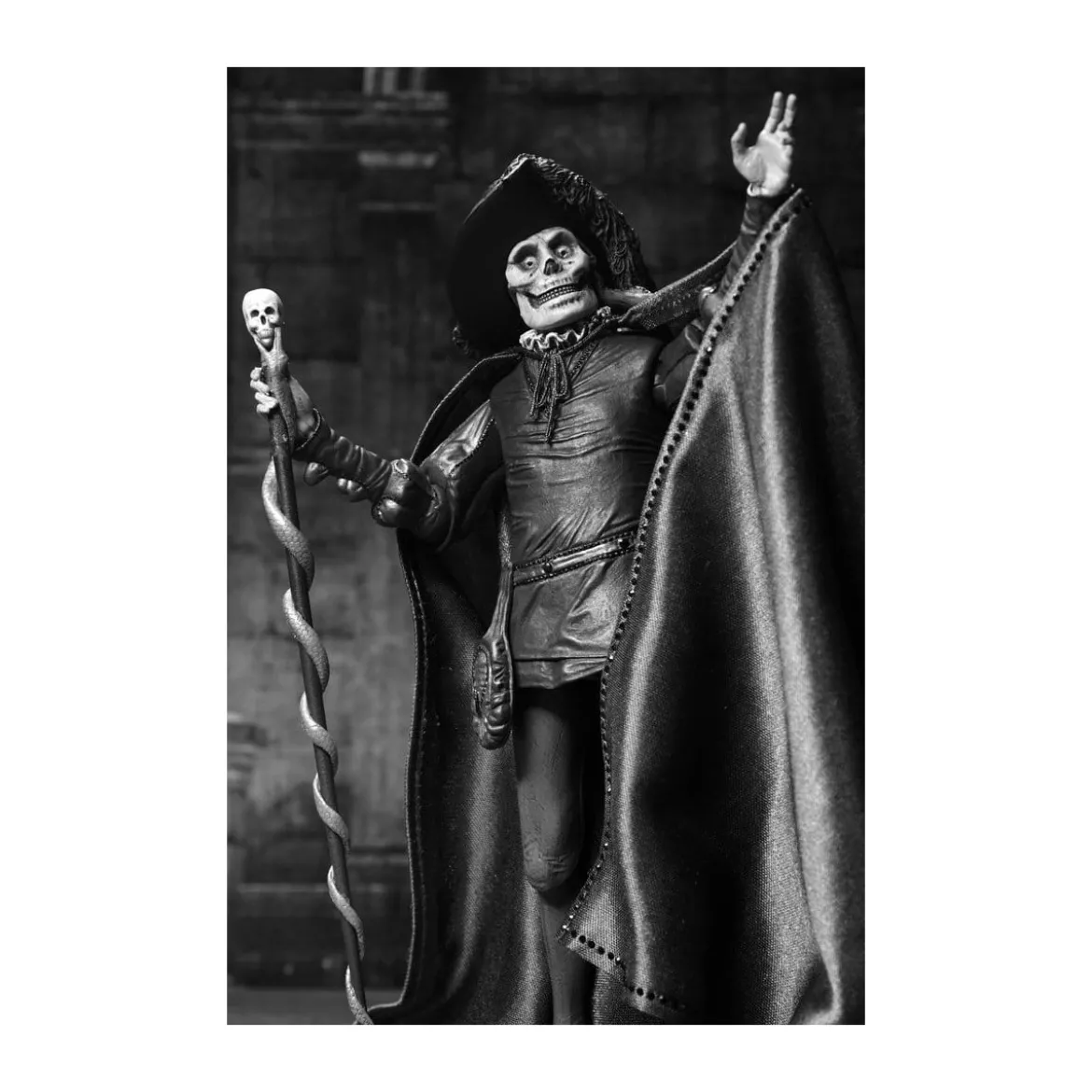 NECA - Ultimate The Phantom of the Opera (1925) Masque of the Red Death B&W - Universal Monsters