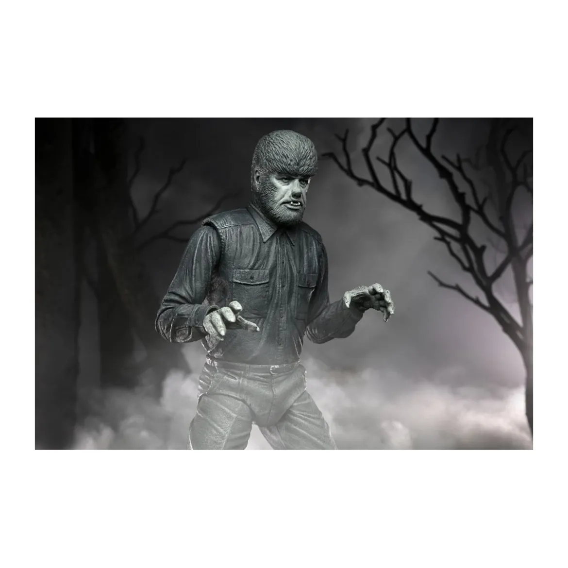 NECA - Ultimate The Wolf Man Black & White Version - Universal Monsters