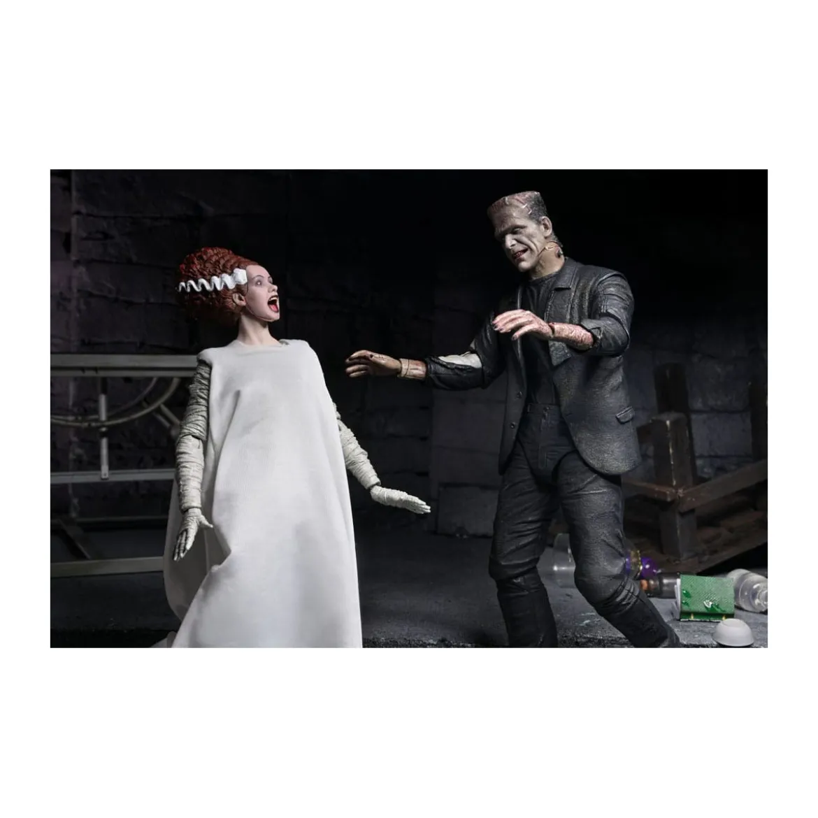 NECA Universal Monsters - 2 pack Bride of Frankenstein 90th Anniversary The Monster & His Mate