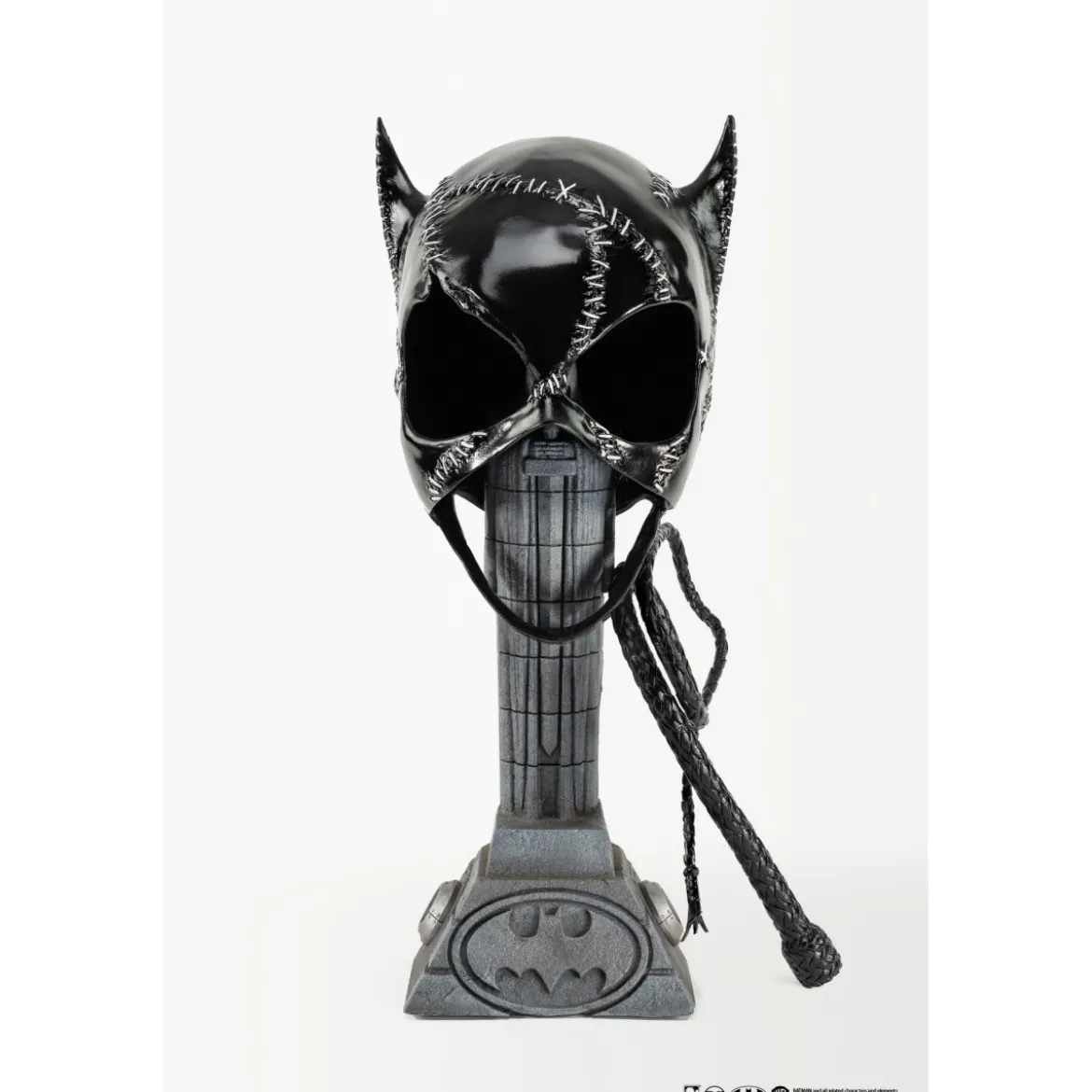 PureArts - Batman Catwoman 1:1 Cowl Replica