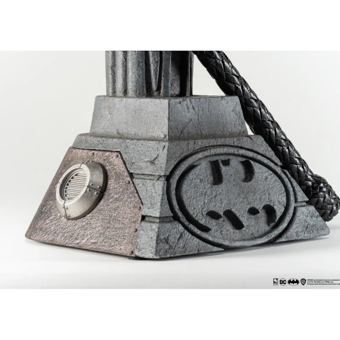 PureArts - Batman Catwoman 1:1 Cowl Replica