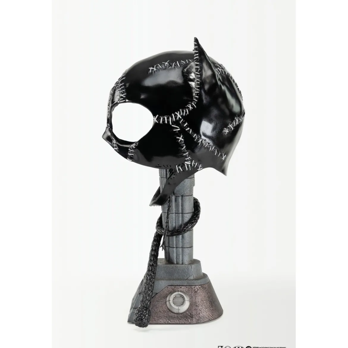 PureArts - Batman Catwoman 1:1 Cowl Replica