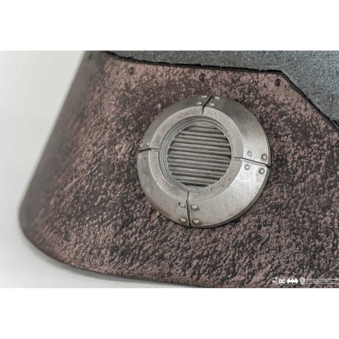 PureArts - Batman Catwoman 1:1 Cowl Replica