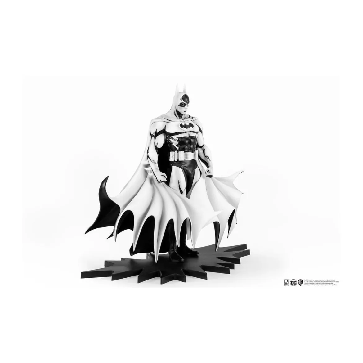 Pure Arts - PX Statuette - Batman Black & White Version 1/8