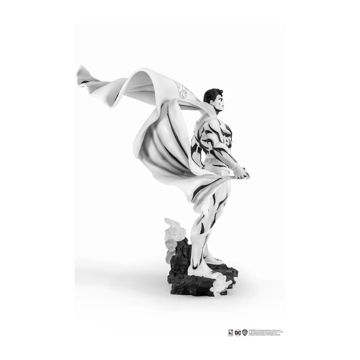 Pure Arts - PX Statuette - Superman Black & White Version 1/8