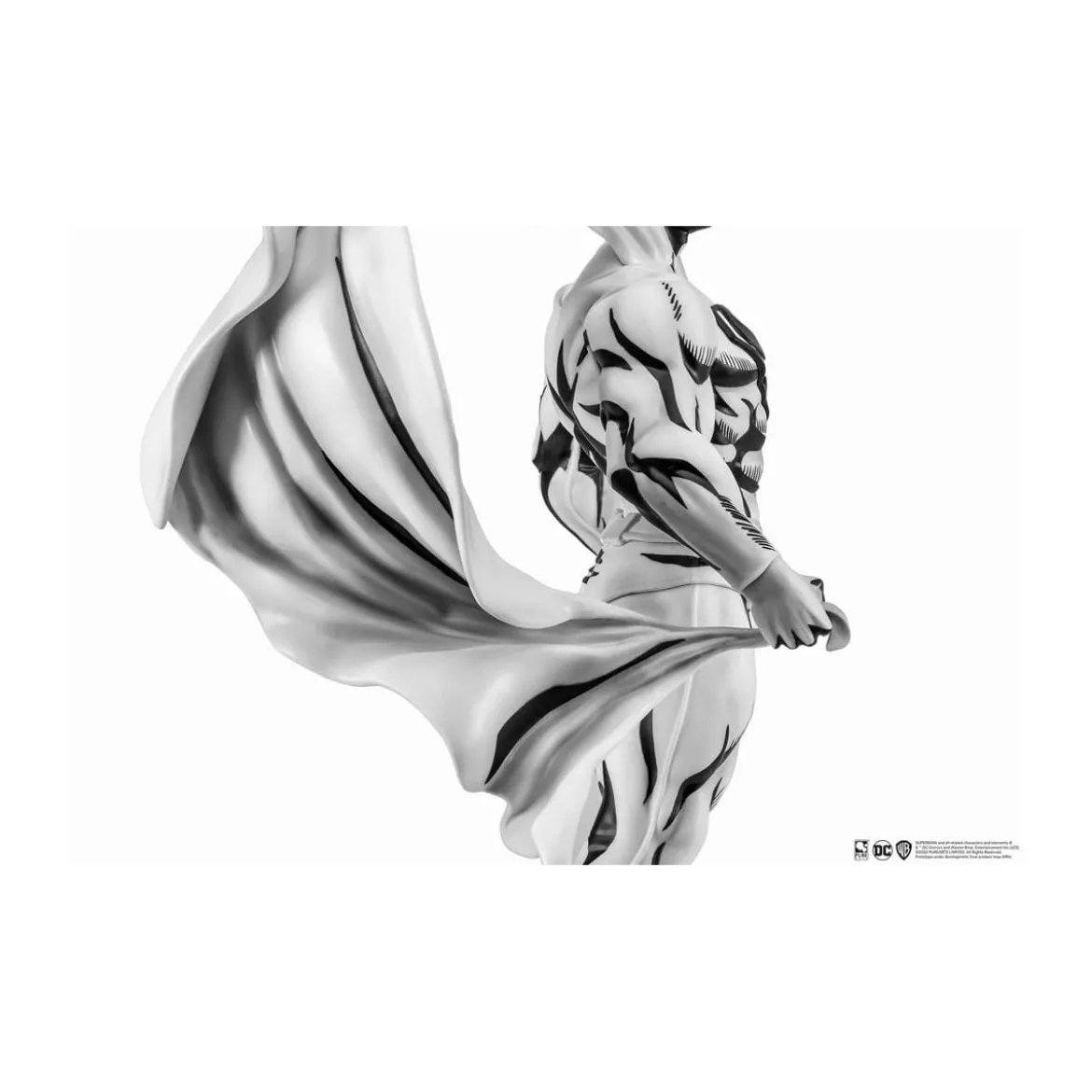 Pure Arts - PX Statuette - Superman Black & White Version 1/8