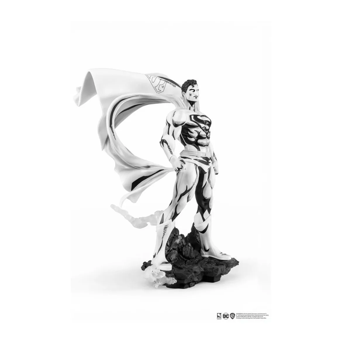 Pure Arts - PX Statuette - Superman Black & White Version 1/8