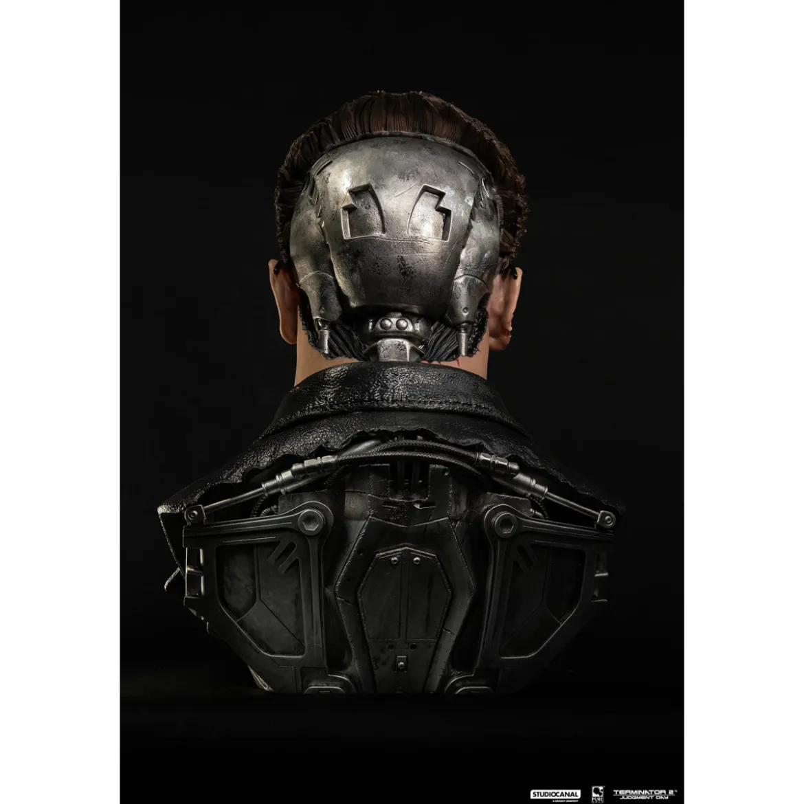Pure Arts Terminator 2 T-800 Model 101 Battle Damaged Art Mask