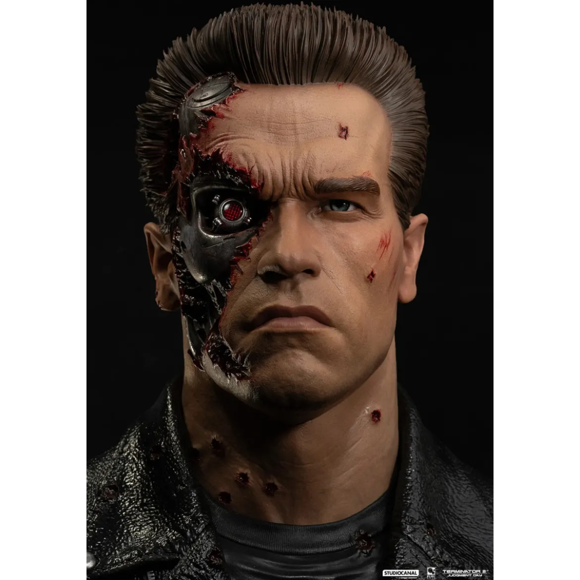 Pure Arts Terminator 2 T-800 Model 101 Battle Damaged Art Mask
