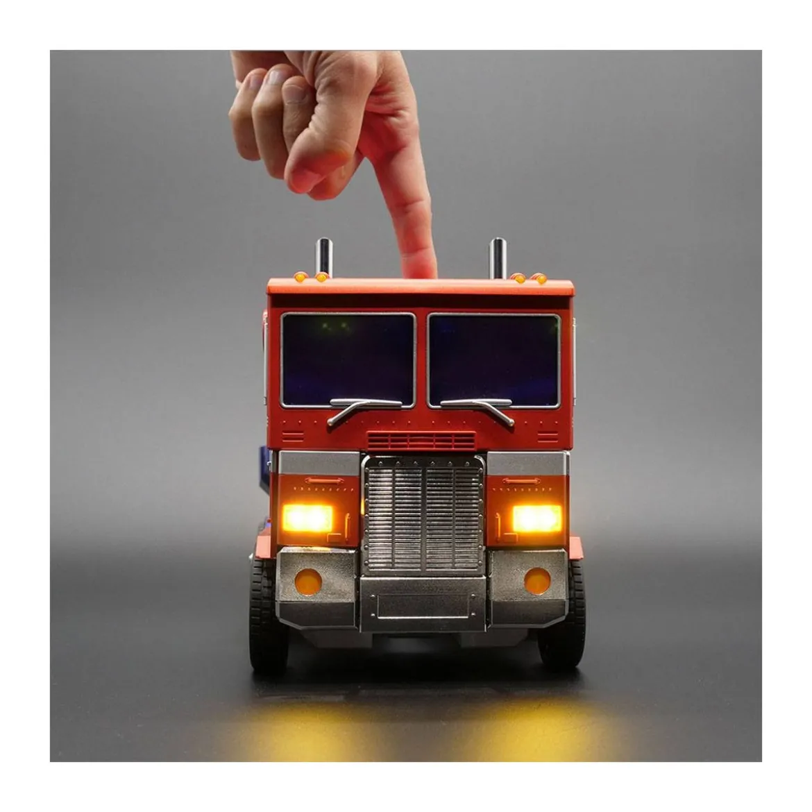 Robosen - Transformers Optimus Prime - robot auto-transformable interactif - Version Anglaise