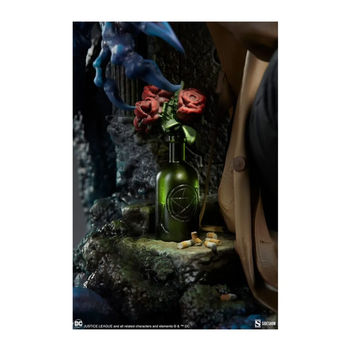 Sideshow - Dc Comics - John Constantine: Just Another Exorcism Hangover Premium Format 1/4