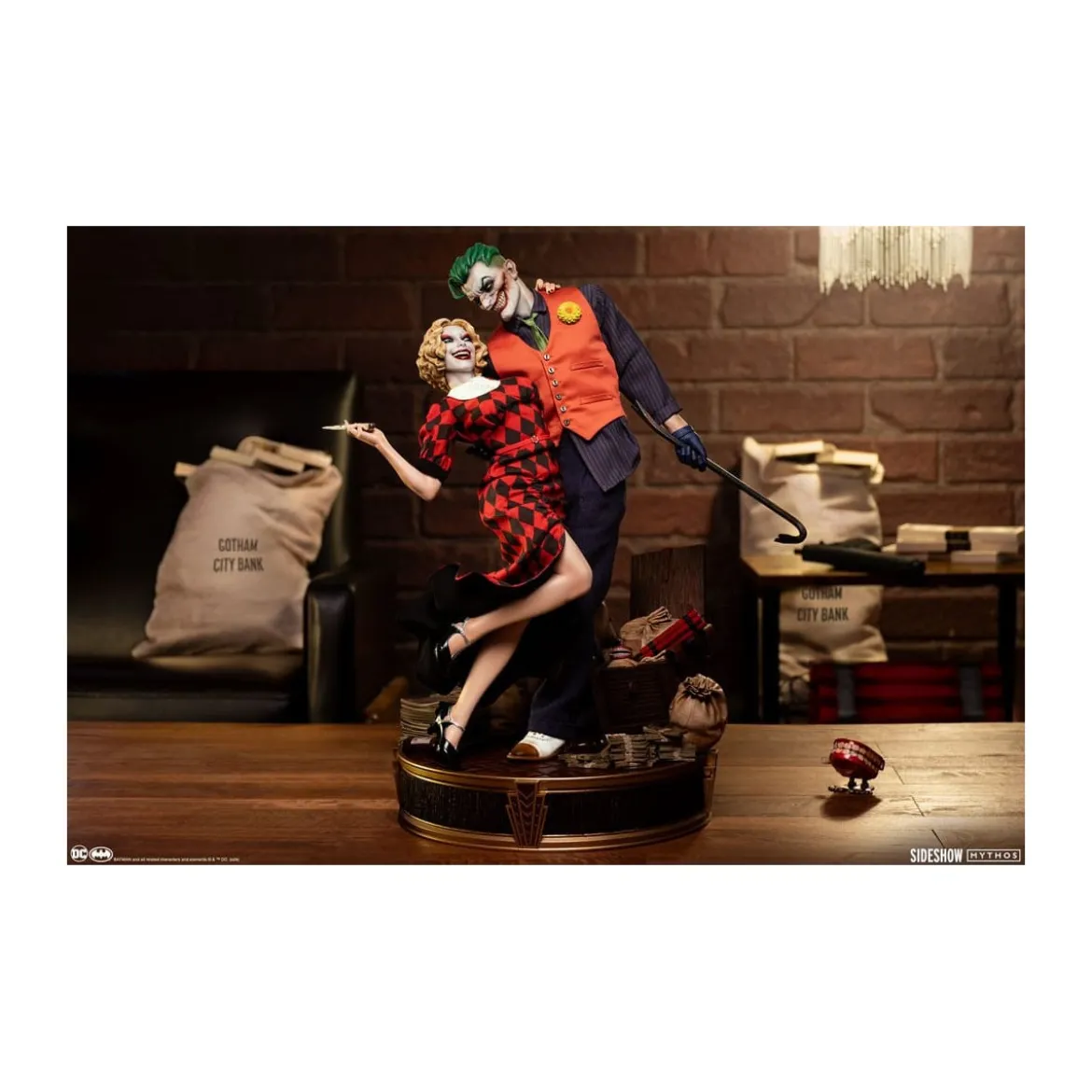 Sideshow DC Comics Mythos - The Joker and Harley Quinn: Lawless Love