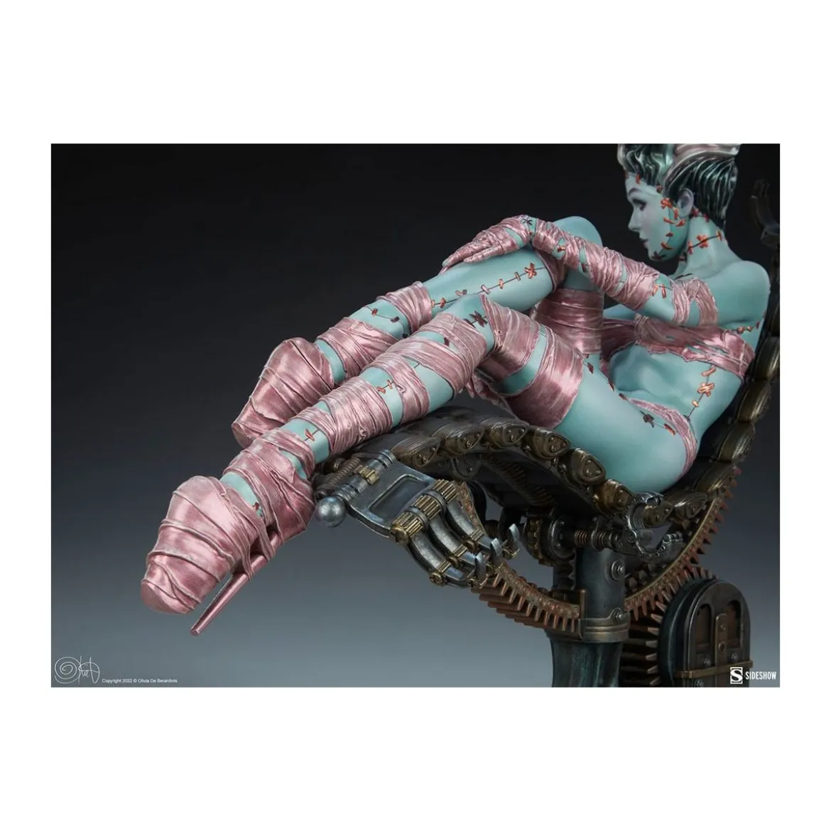 Sideshow - Olivia De Berardinis Frankie Reborn statue 1/4 "Limited Edition"