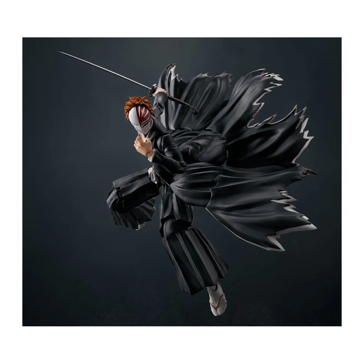 Tamashii Bandai - ICHIGO KUROSAKI GETSUGATENSHO - BLEACH 1000 YEAR BLOOD WAR - SH Figuarts SHF