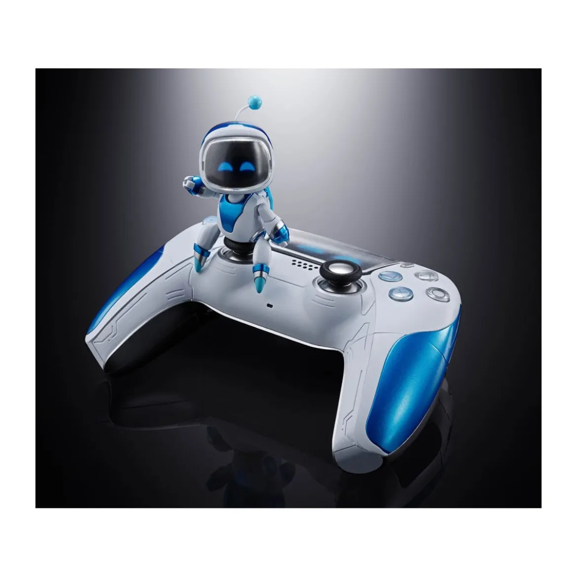 Tamashii Nations Chogokin Astro Bot - Astro Bot & Dual Speeder
