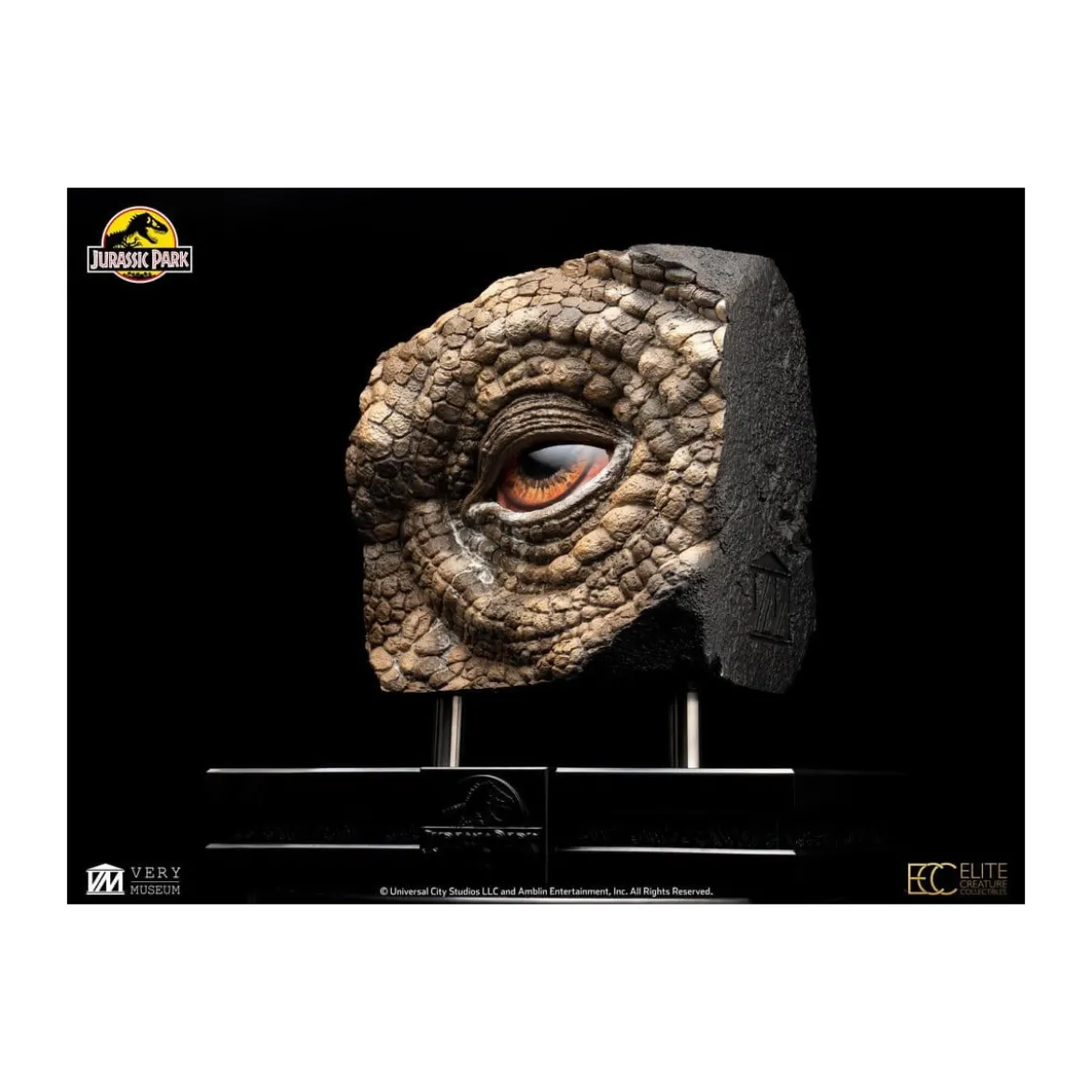 Toynami ECC Elite Creature Collectibles - Triceratops Eye Prop (Reproduction) - Jurassic Park