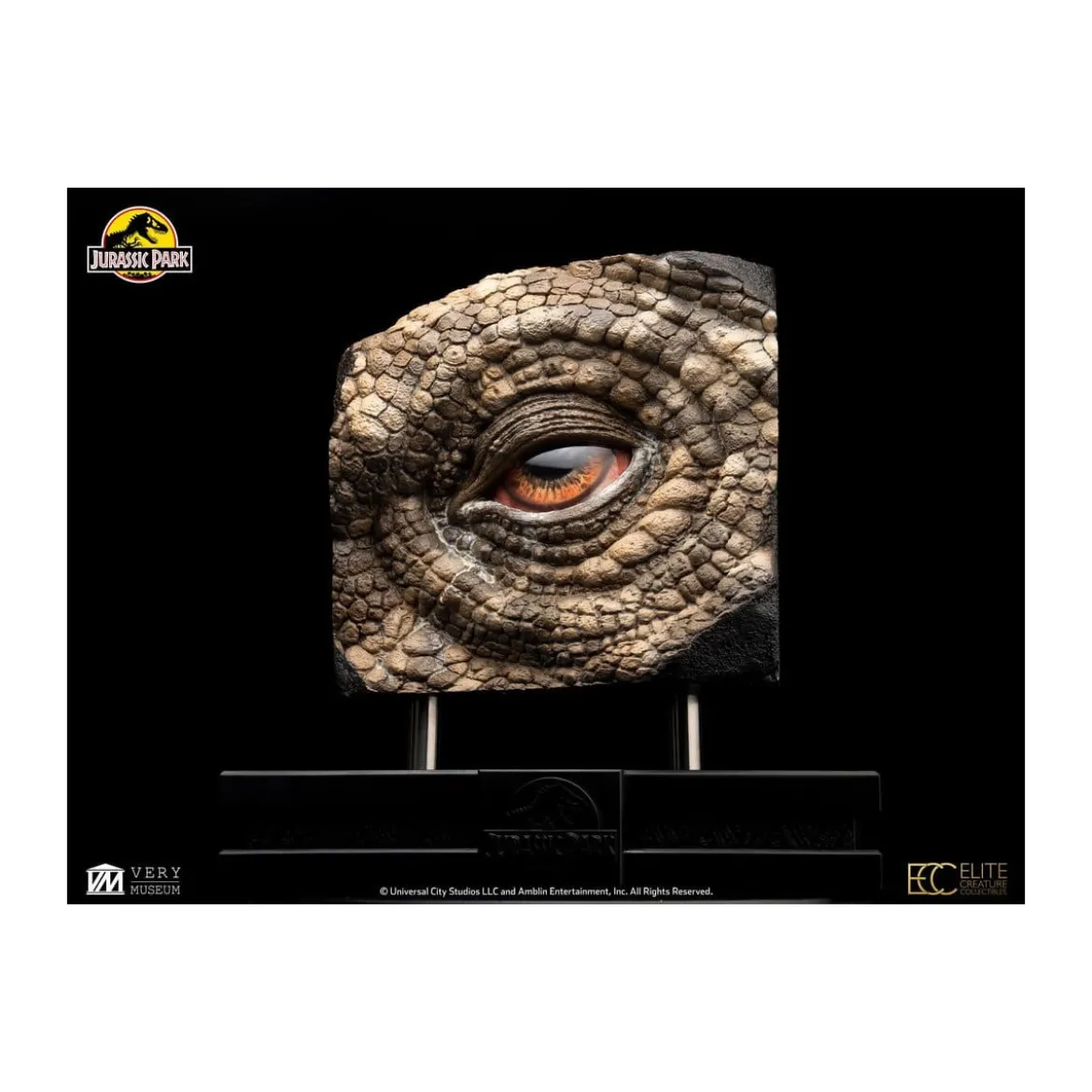 Toynami ECC Elite Creature Collectibles - Triceratops Eye Prop (Reproduction) - Jurassic Park
