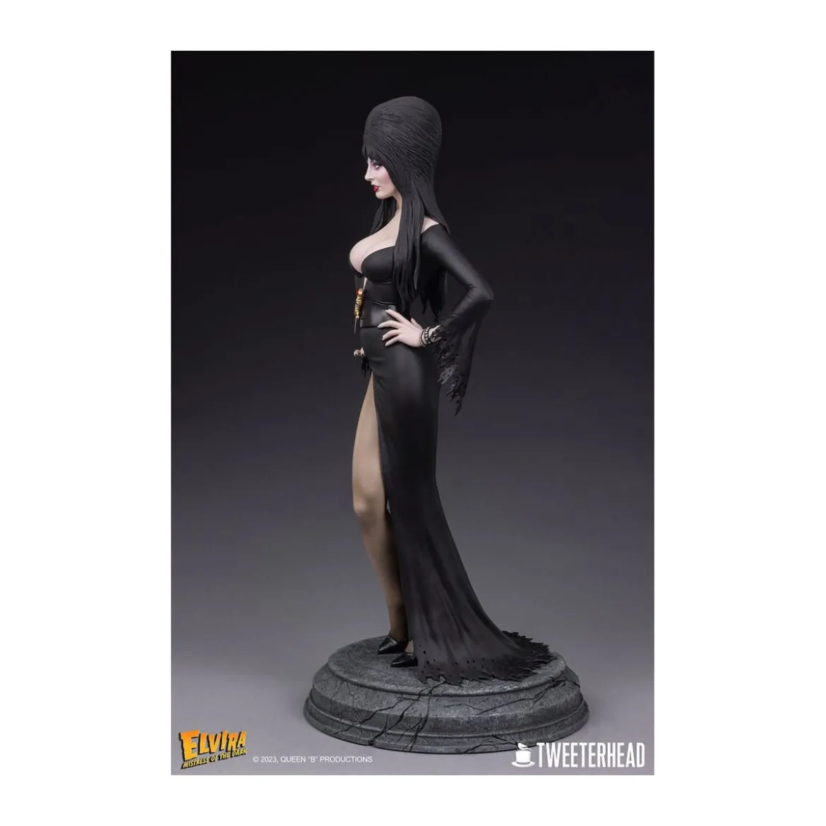 Tweeterhead - Elvira: Mistress of the Dark statue 1/4