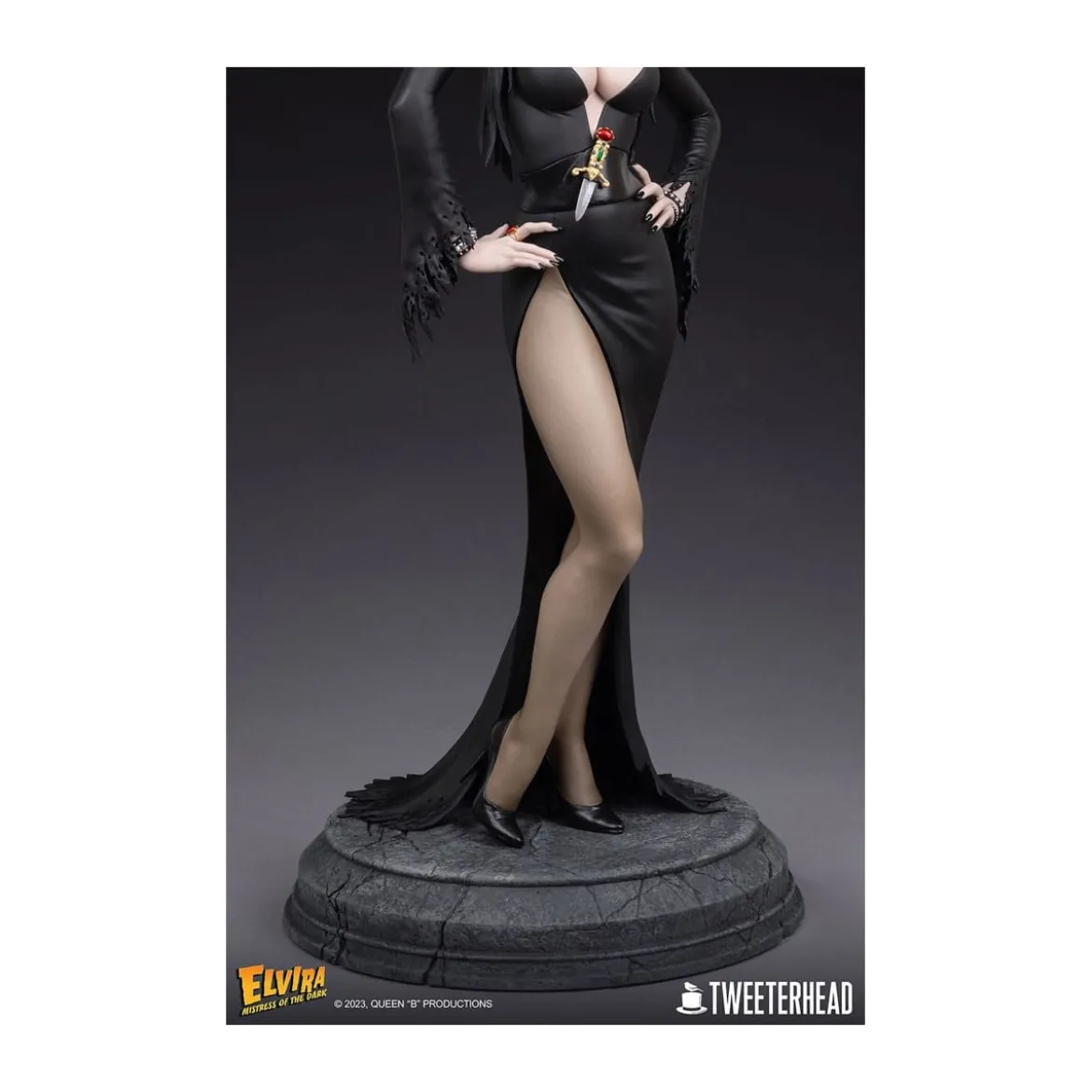 Tweeterhead - Elvira: Mistress of the Dark statue 1/4