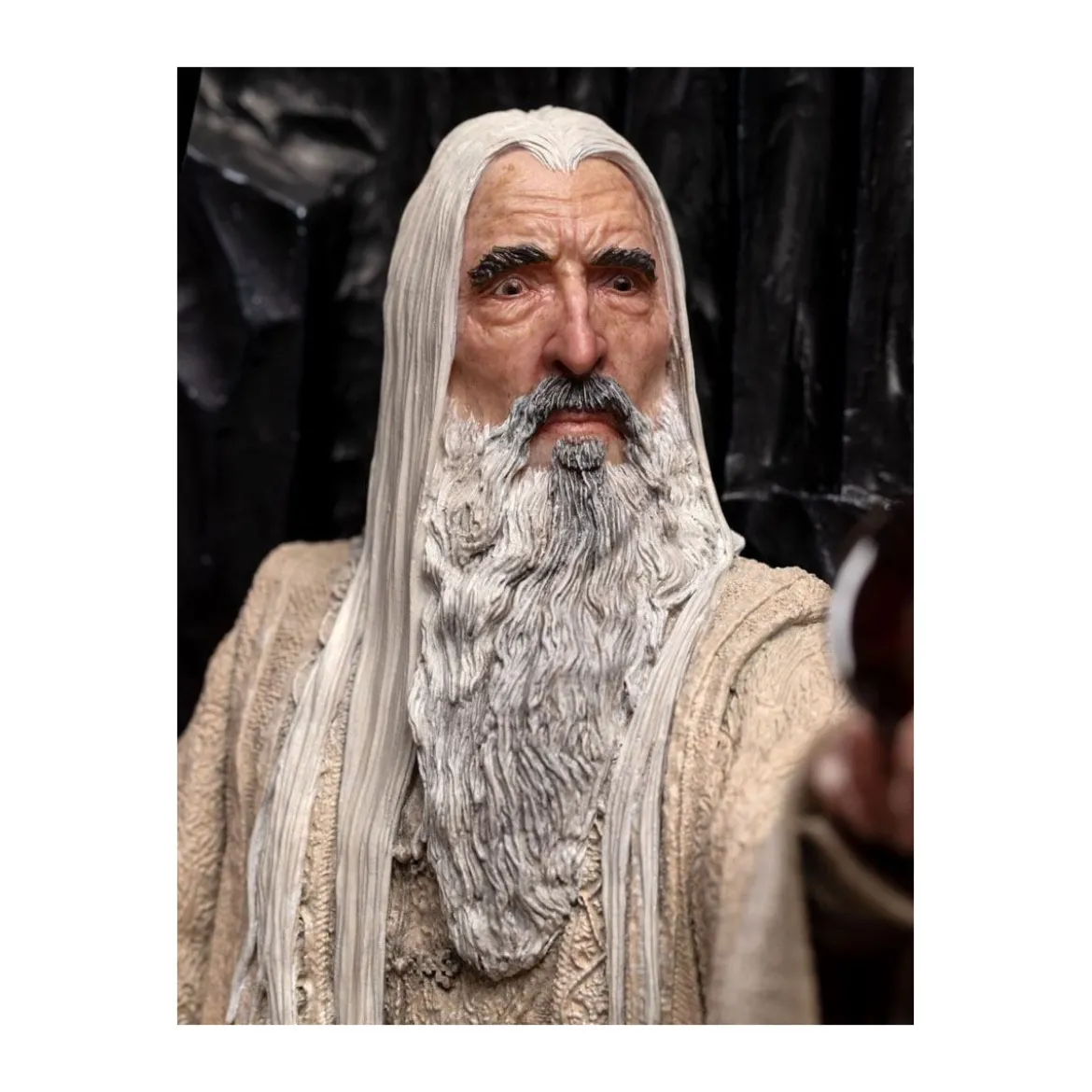 Weta - Le Seigneur des Anneaux - Saruman the White on Throne statue 1/6