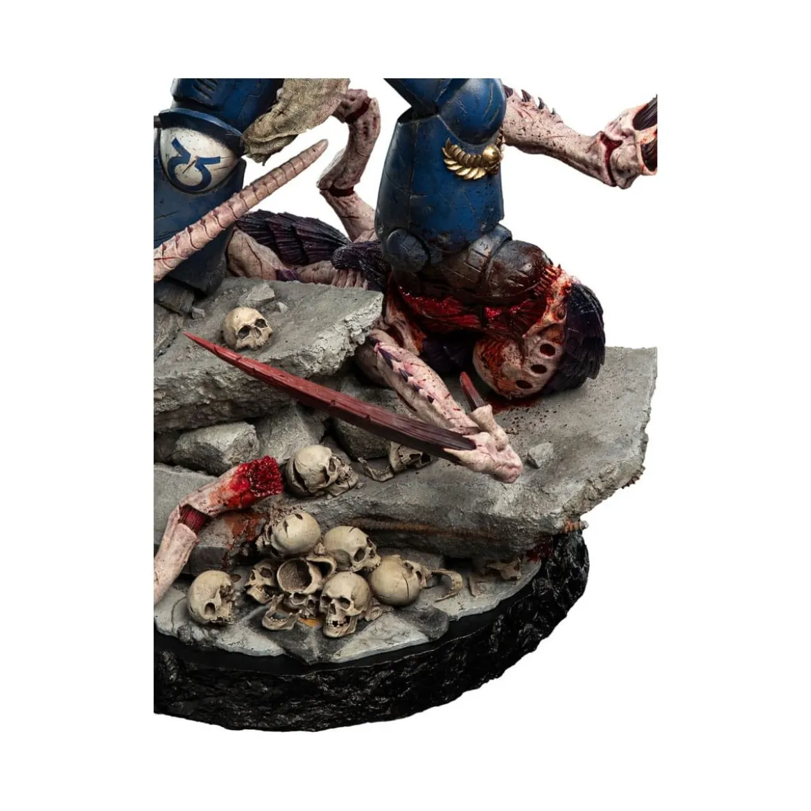 Weta Warhammer 40,000: Space Marine 2 statuette 1/6 Lieutenant Titus Battleline Edition 63 cm