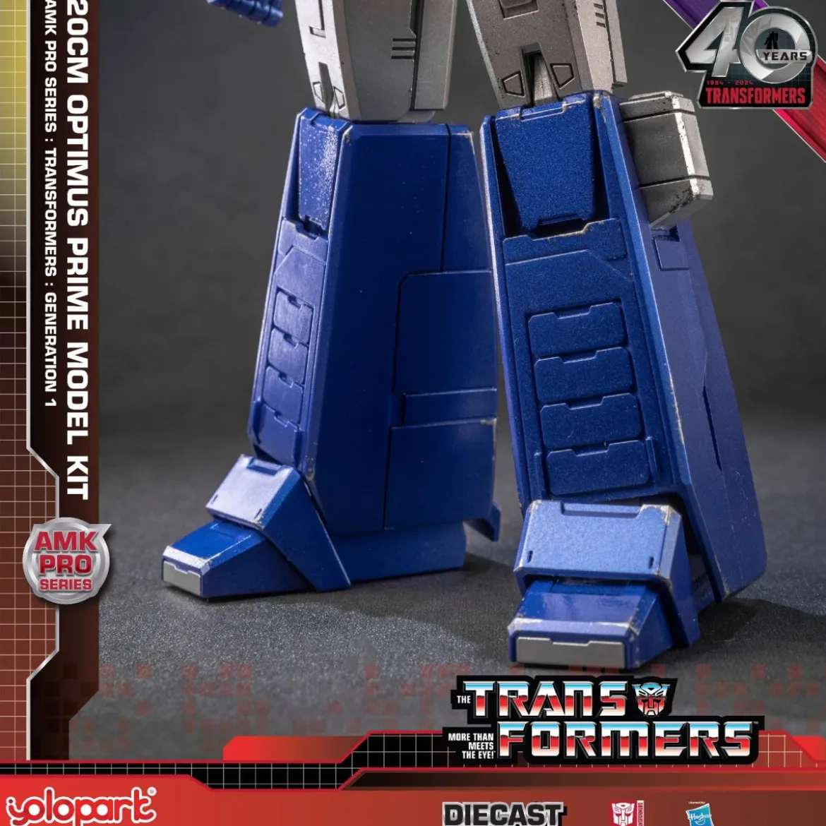 Yolopark - Transformers OPTIMUS PRIME - Generation One AMK PRO Series Model Kit