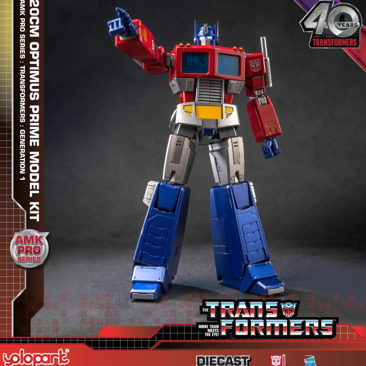 Yolopark - Transformers OPTIMUS PRIME - Generation One AMK PRO Series Model Kit
